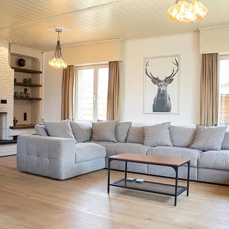 Holiday home De Lammersdamhoeve Wingene